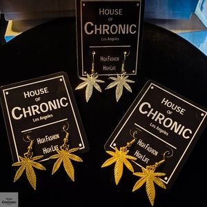 "Baby Dabs Drop" Cannabis Leaf Teardrop Earrings